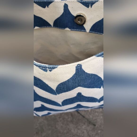 ROCK FLOWER PAPER TOTE  BAG Blue and White Large - Picture 3 of 6